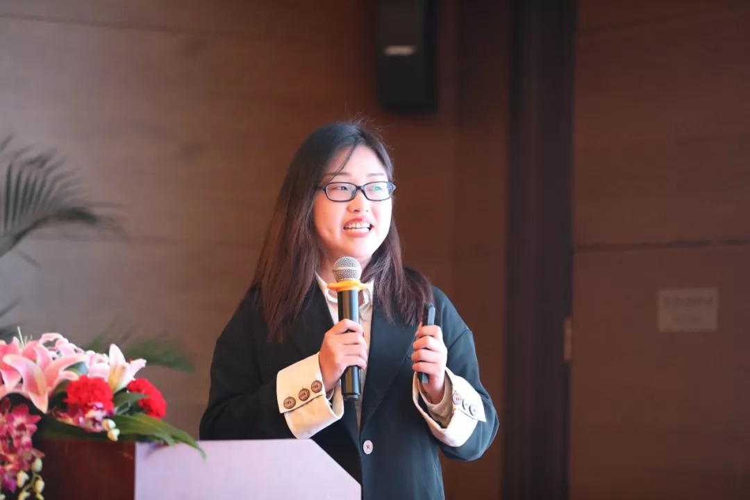 1583463516908431.jpg 640.webp (5).jpg